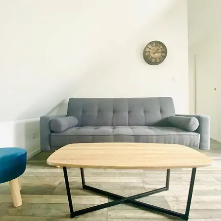 Confort Et Chaleureux - Parking Prive